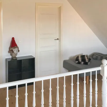 Holiday Iv